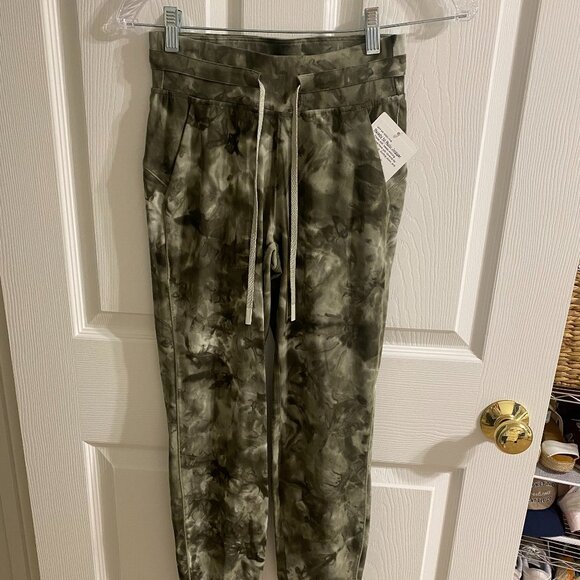 Lululemon Ready Rulu Joggers - Picture 3 of 8